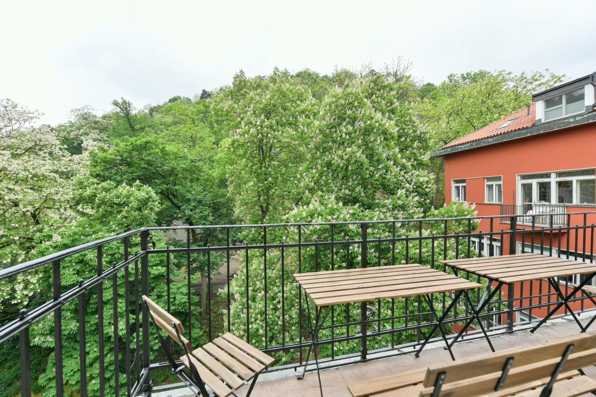Wsp Petrin Garden Apartments Praga Zewnętrze zdjęcie