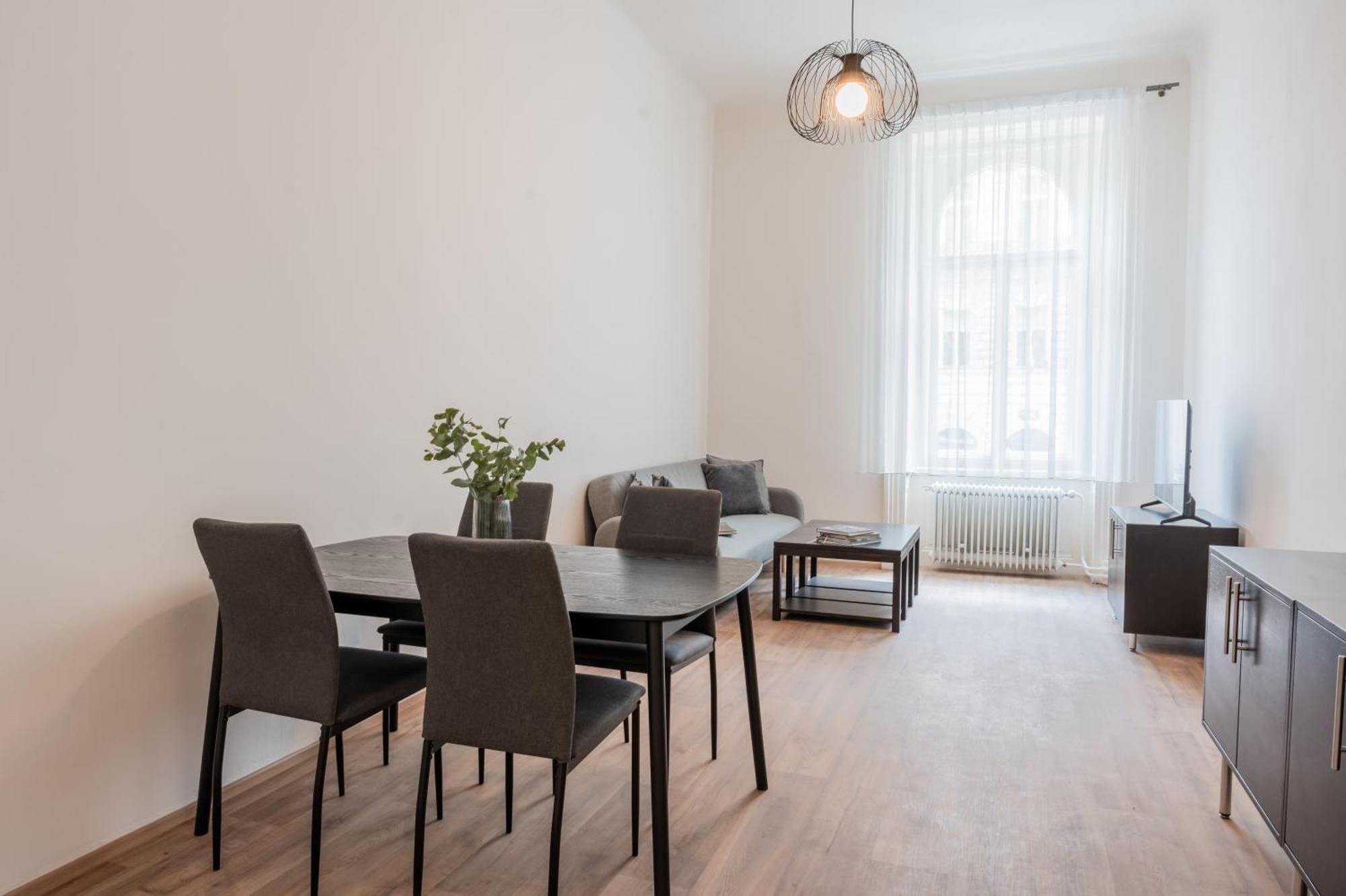 Wsp Petrin Garden Apartments Praga Zewnętrze zdjęcie